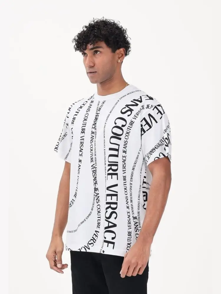 tshirt bianco con logo lettering all over