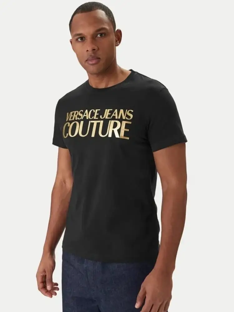 tshirt nera con logo lettering dorato