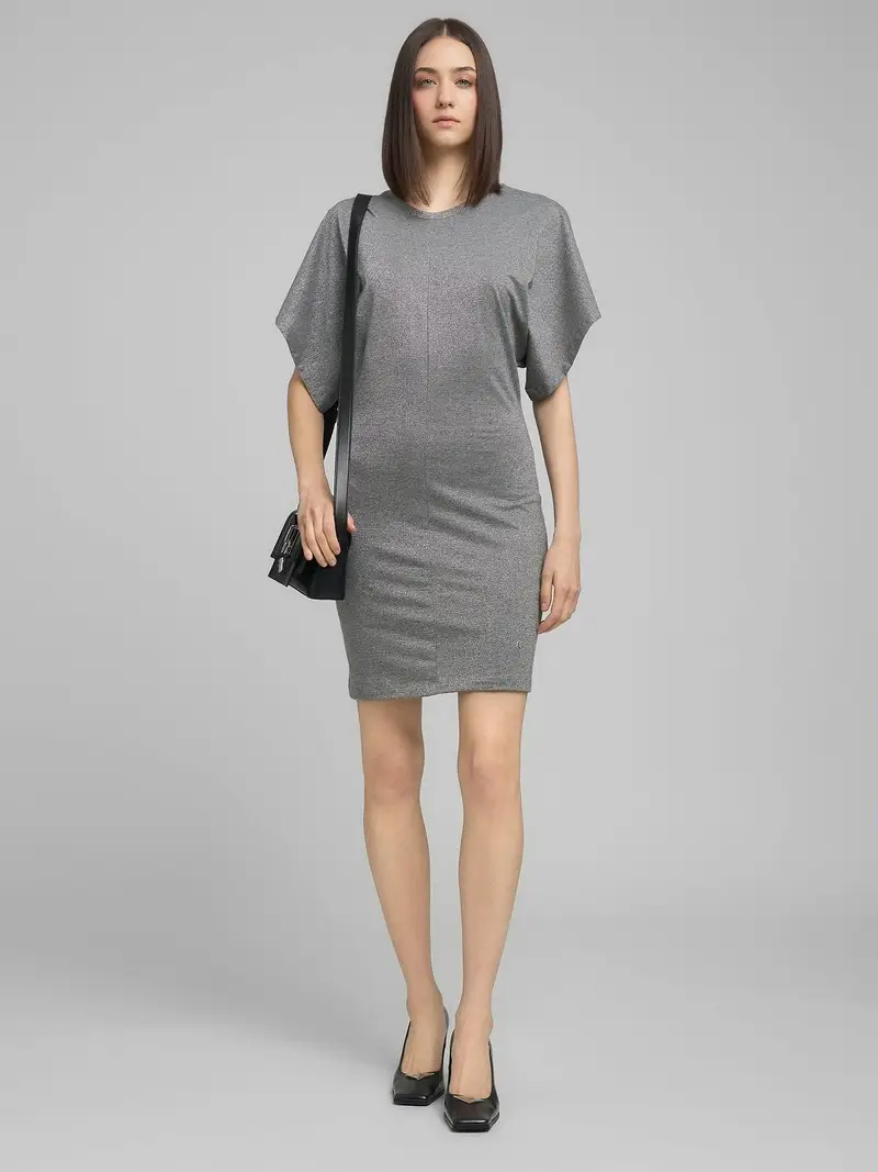 Vestito Corto Slim Fit