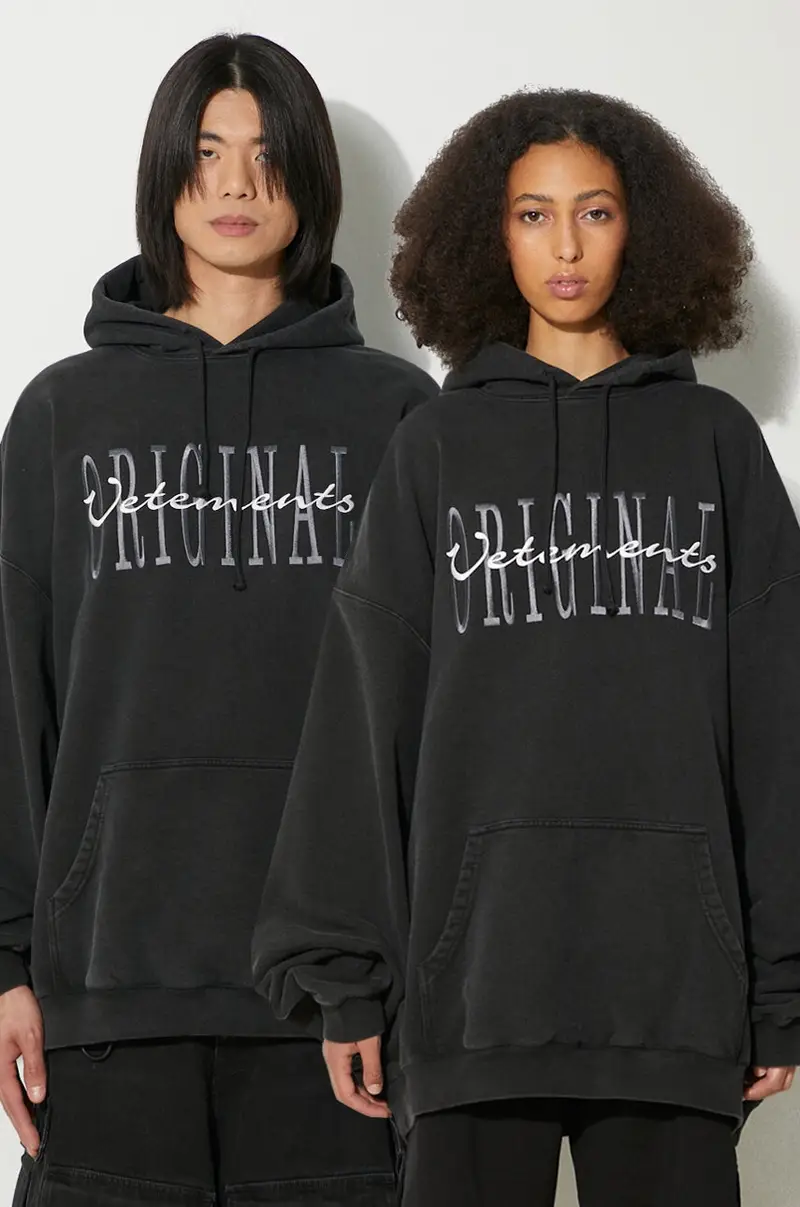 felpa Original Logo Hoodie colore nero con cappuccio con applicazione UE64HD210B