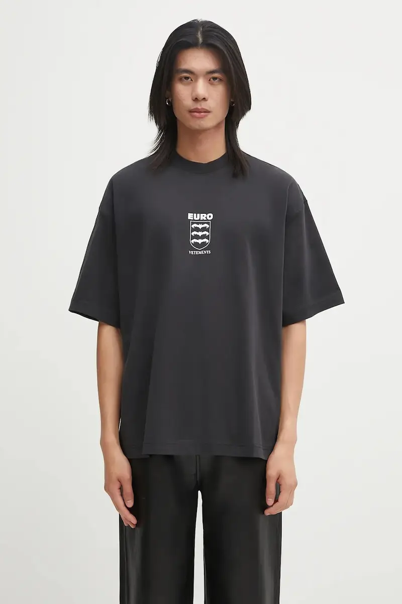 Vetements T-shirt Uomo Nero 2258811