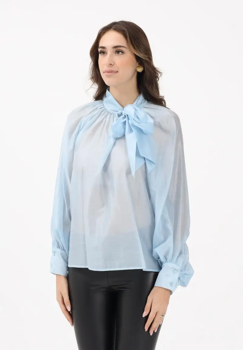 Blusa celeste da donna con fiocco