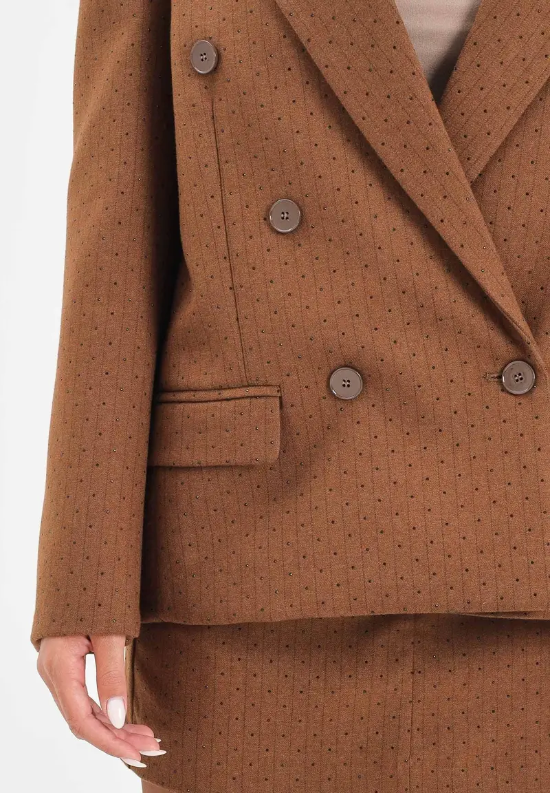 Giacca doppiopetto cammello da donna con motivo gessato e strass miniatura 3