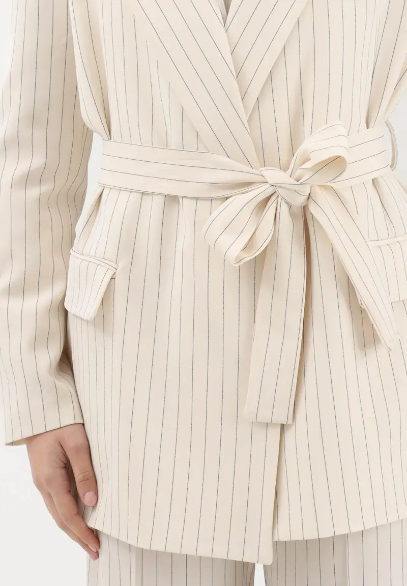 Giacca panna da donna con motivo gessato miniatura 3