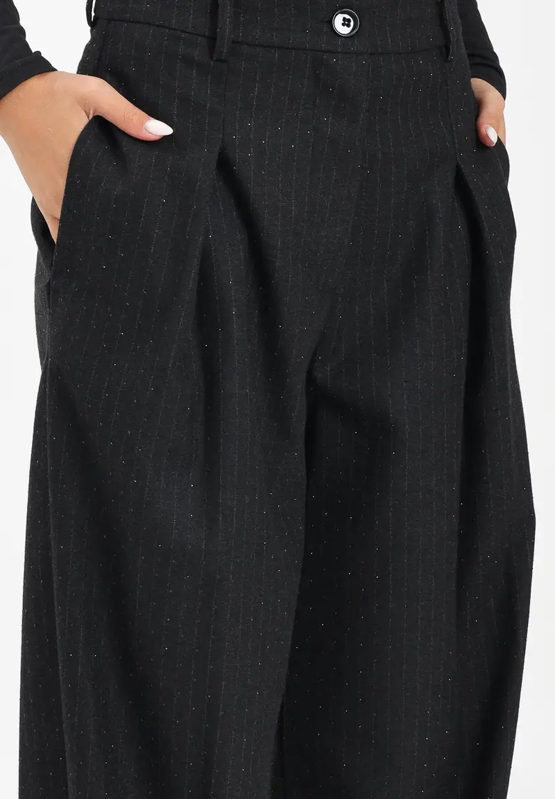 Pantalone elegante nero da donna con motivo gessato e strass miniatura 3