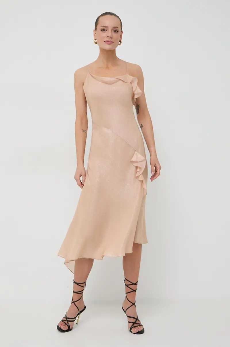 vestito colore arancione