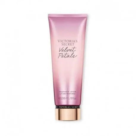 Velvet Petals Lozione Corpo 236 Ml