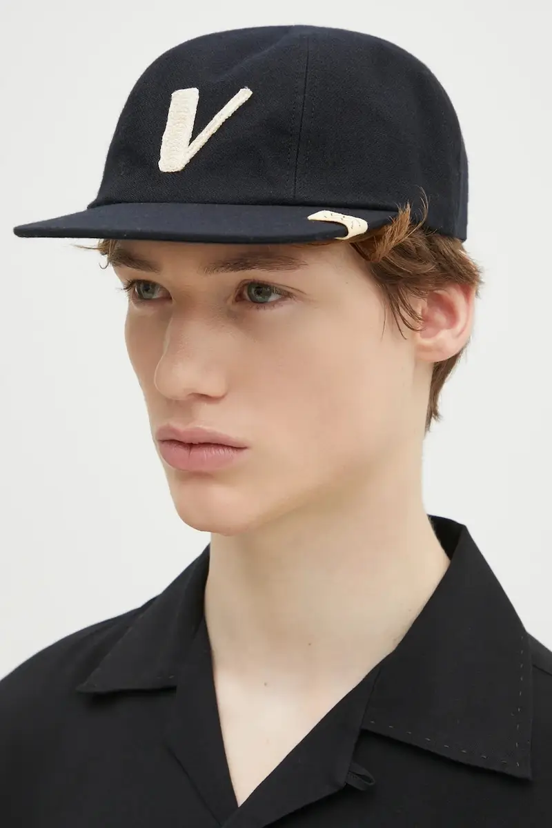 cappello con visiera in cotone Honus Cap colore blu navy con applicazione 125103003011