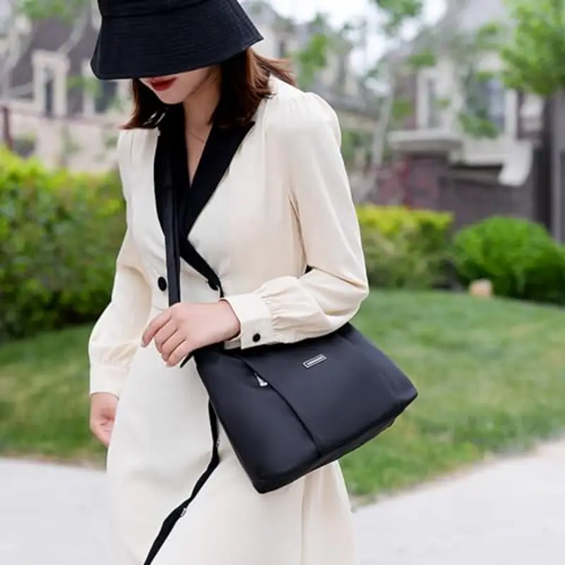 Vllcsla Borsa a tracolla Donna Nero 1604126 miniatura 3