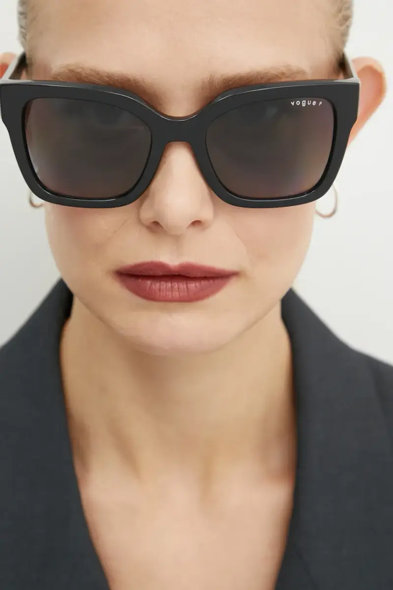 Vogue Occhiali da sole Donna Nero 3626761