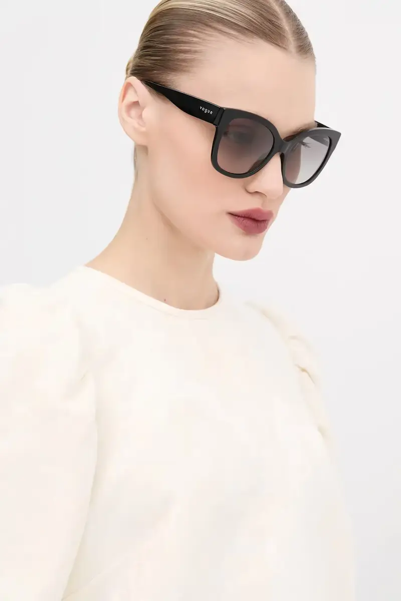 Vogue Occhiali da sole Donna Nero 3624482