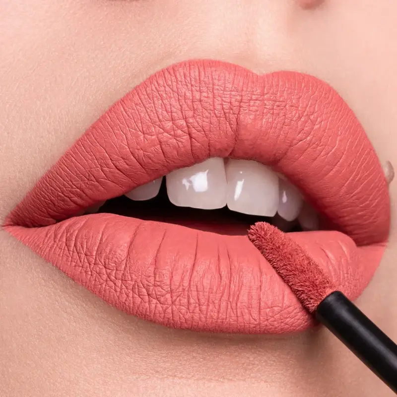 Labbra EVER Liquid Lipstick 04 - Madeira Peach - Rossetti miniatura 2