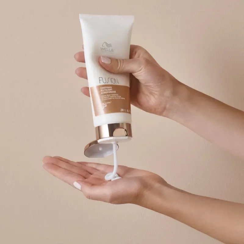 Fusion Fusion Conditioner - Capelli danneggiati miniatura 5