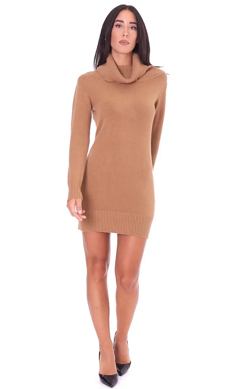 Abito in maglia white wise con collo ciambella, colore cammello