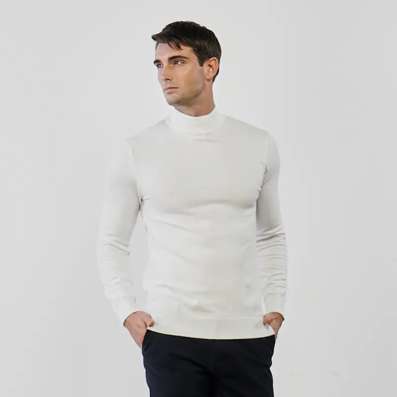 Maglione bianco da uomo in tinta unita modello lupetto