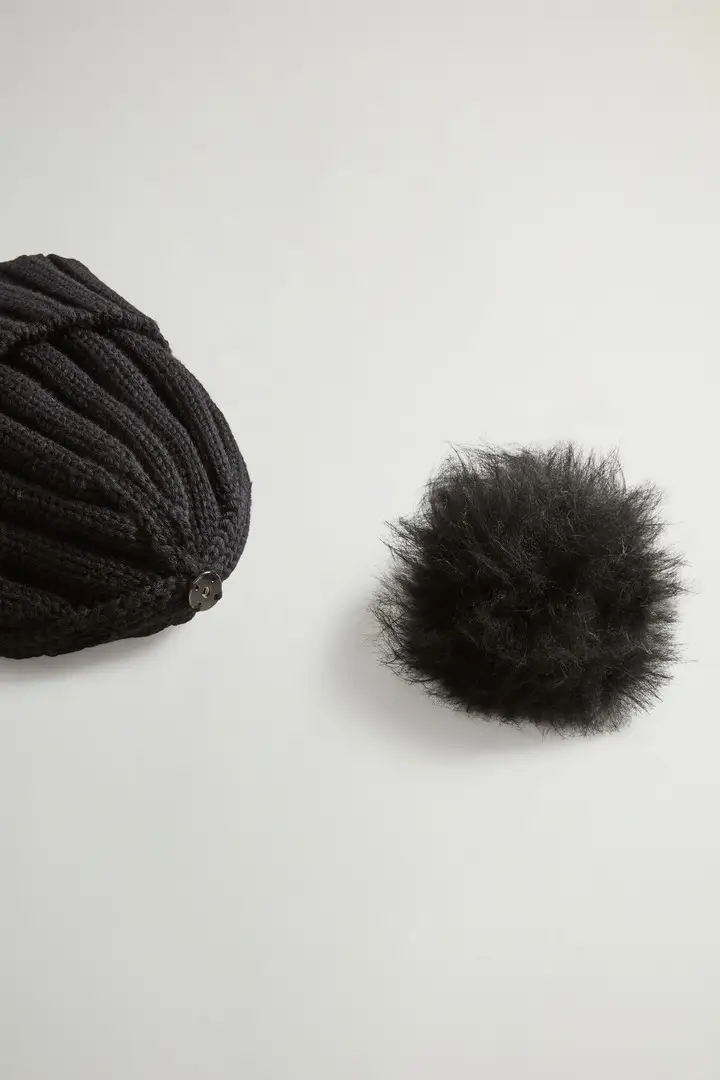 Berretto da bambina in pura lana vergine con pompon rimovibile Nero Black miniatura 3
