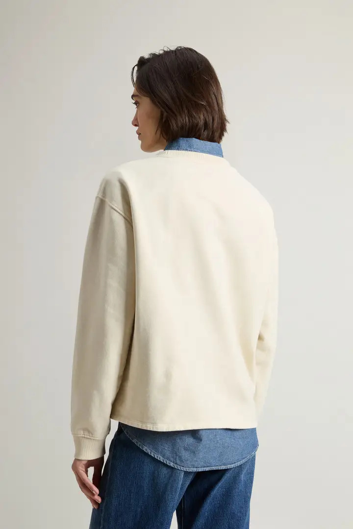 donna Felpa girocollo in puro cotone con scritta ricamata sul petto Bianco Milky Cream miniatura 2