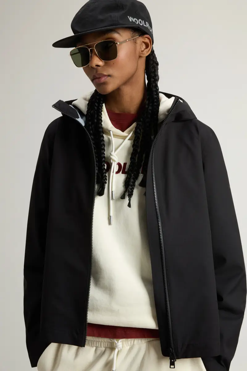 Woolrich Donna Giacca impermeabile in Light Stretch Nero Taglia XS miniatura 3