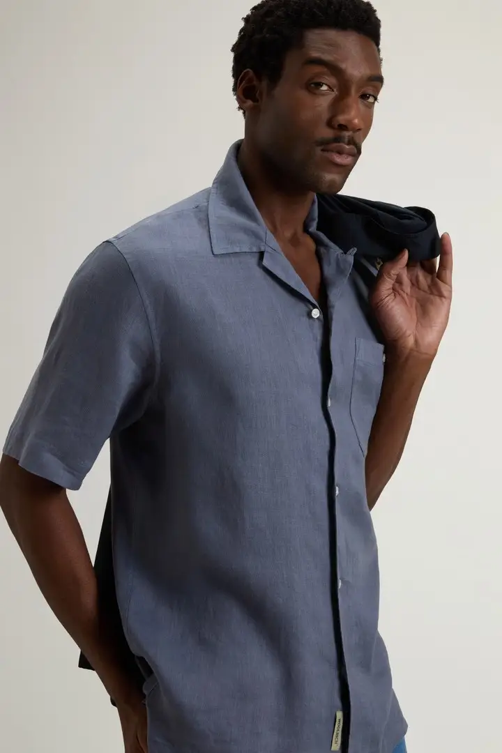 uomo Camicia a maniche corte in puro lino tinta in capo Blu Grisaille miniatura 3