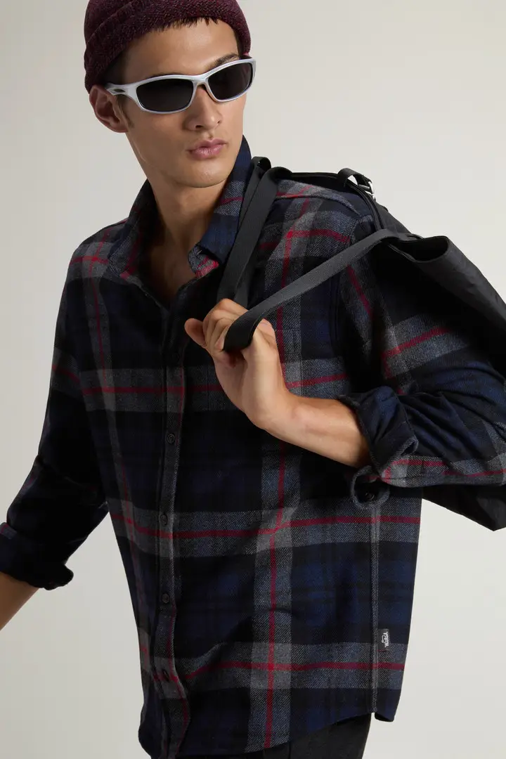 Uomo Camicia di flanella Trout Run in misto lana con motivo a quadri Multicolore Navy Check miniatura 3