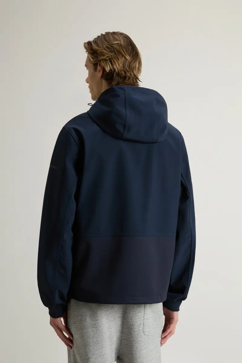 Woolrich Uomo Giacca in Tech Softshell Blu Taglia XXS miniatura 2