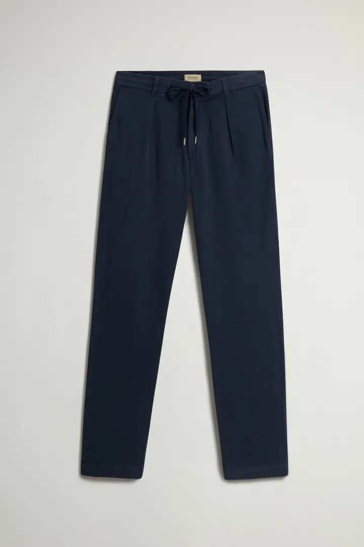 Uomo Pantaloni Milton in twill di cotone elasticizzato Blu Melton Blue miniatura 2