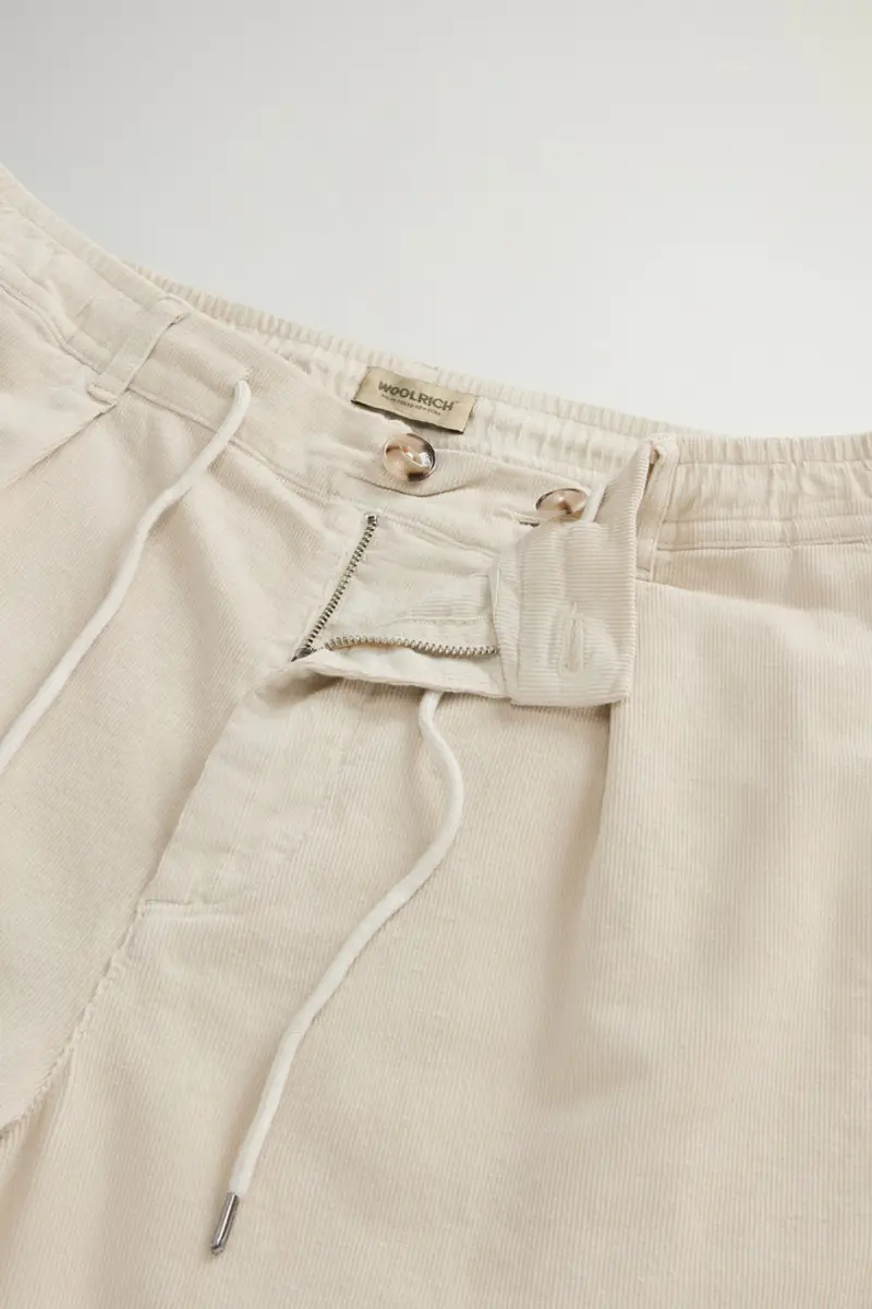 Woolrich Uomo Pantaloni Milton in velluto a coste tinti in capo Beige Taglia S miniatura 3