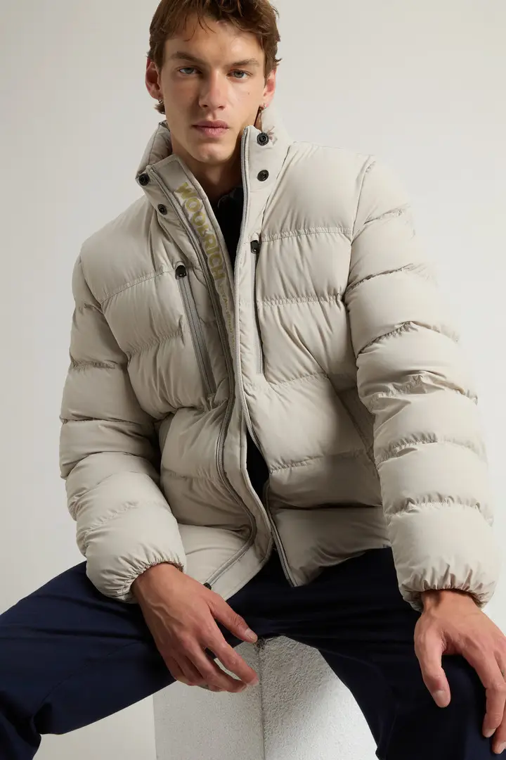 Uomo Piumino in nylon elasticizzato con finitura opaca Grigio Dove miniatura 3