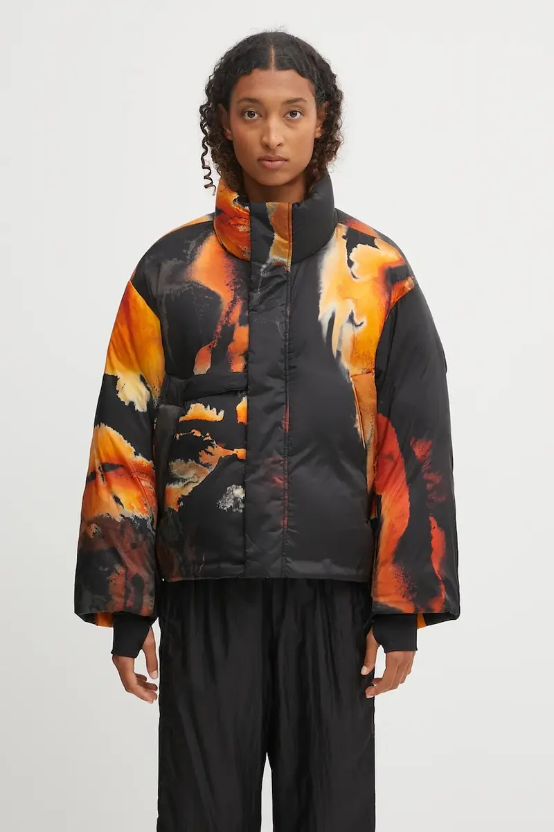 piumino Aop Puff colore nero KA2366