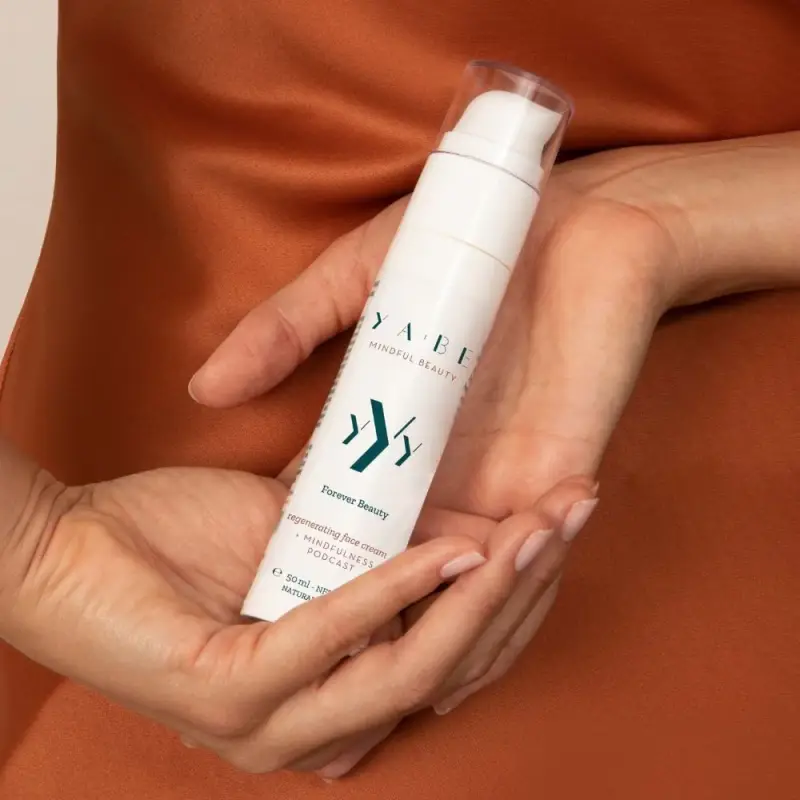 Viso YYY - Forever Beauty Regenerating Face Cream - Crema idratante viso miniatura 5