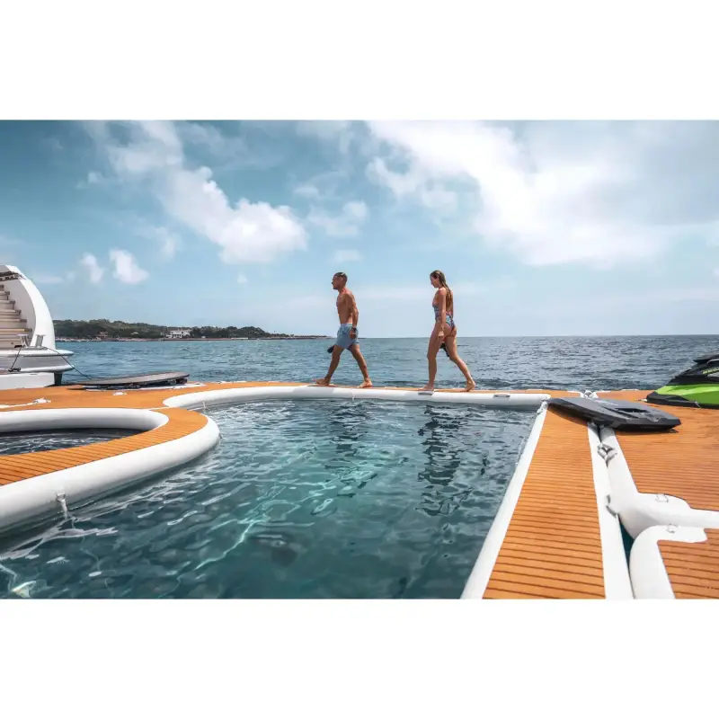Piscina Yachtbeach Superior Pool 6 16