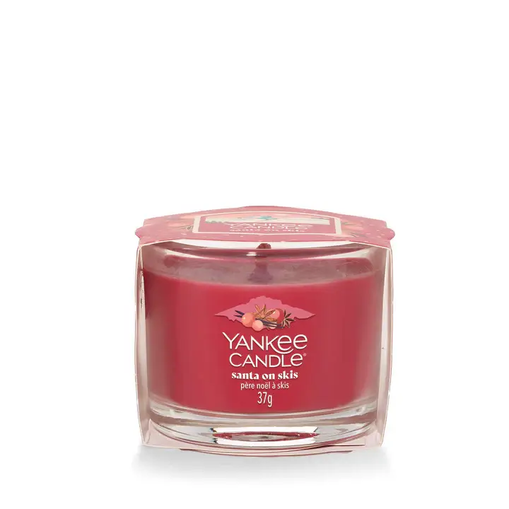 Filled Votive Candles Santa On Skis 37g - - Candele profumate