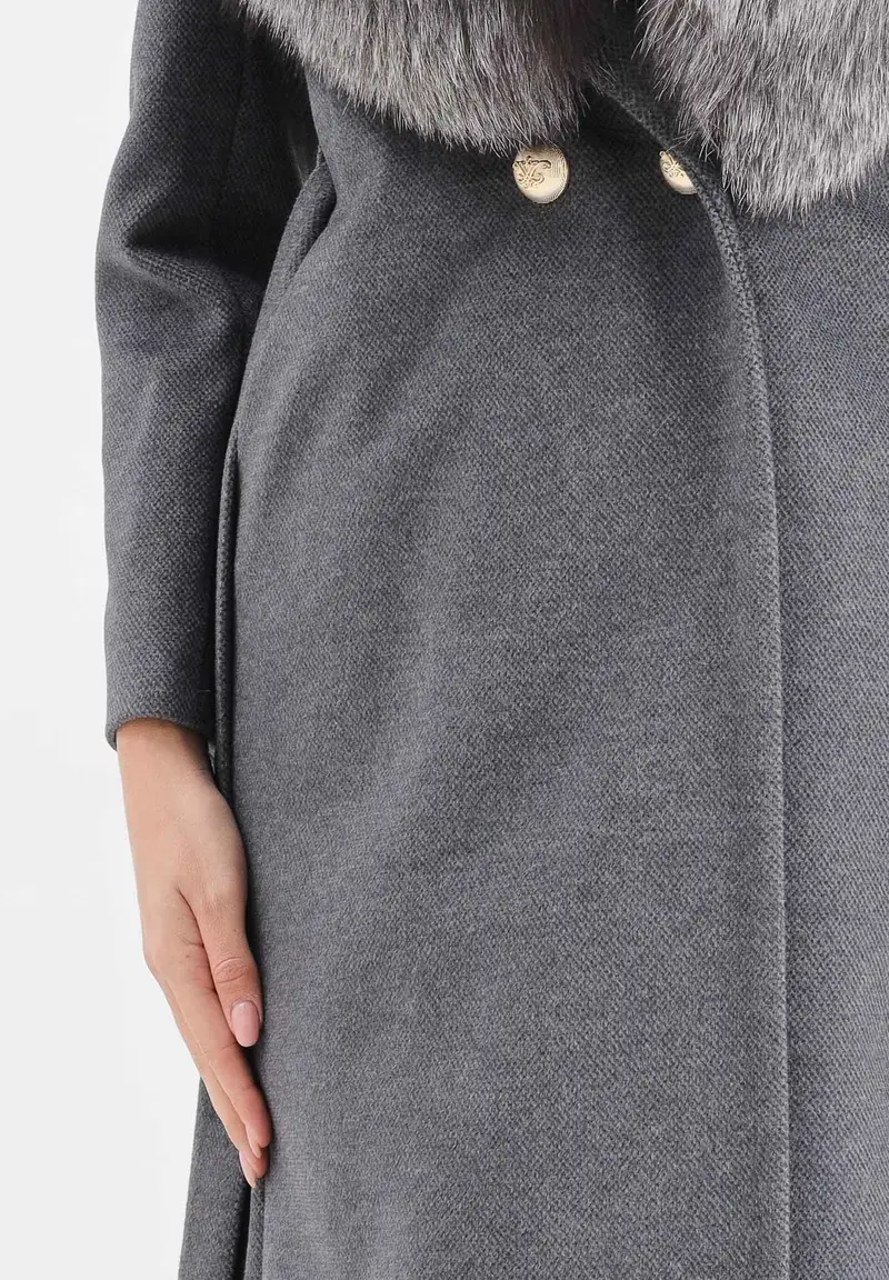 Cappotto grigio da donna con collo in vera pelliccia miniatura 3