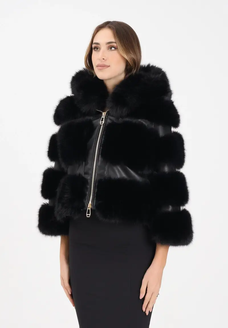 Giubbotto in simil pelle nero da donna con ecopelliccia