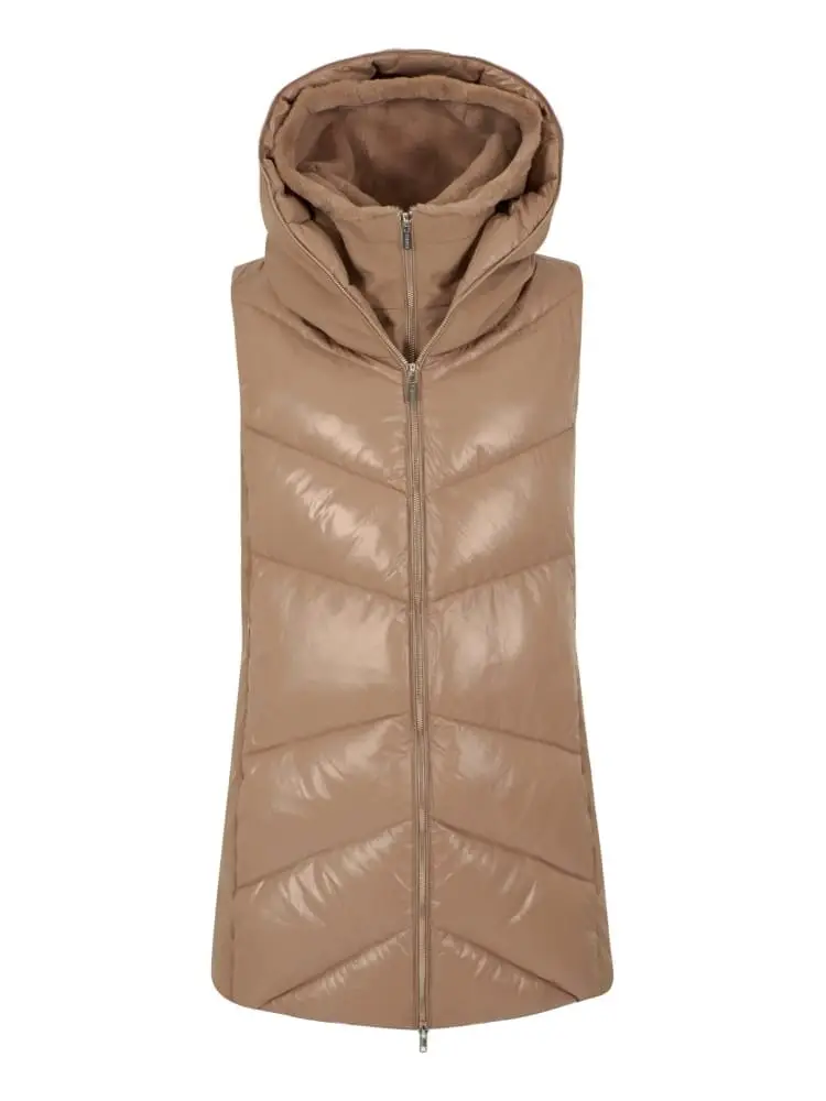 smanicato lungo imbottito color caramello con trapuntatura a spina di pesce