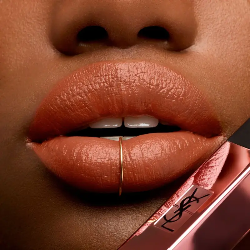 Labbra Rouge Pur Couture The Slim Glow Matte 215 Undisclosed Camel - Rossetti miniatura 2