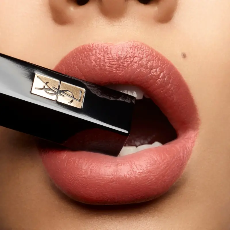 Labbra Rouge Pur Couture The Slim Velvet Radical 301 Nude Tension - Rossetti miniatura 4