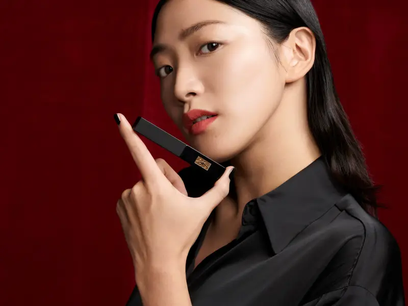 Labbra Rouge Pur Couture The Slim Velvet Radical 304 Beige Instinct - Rossetti miniatura 5