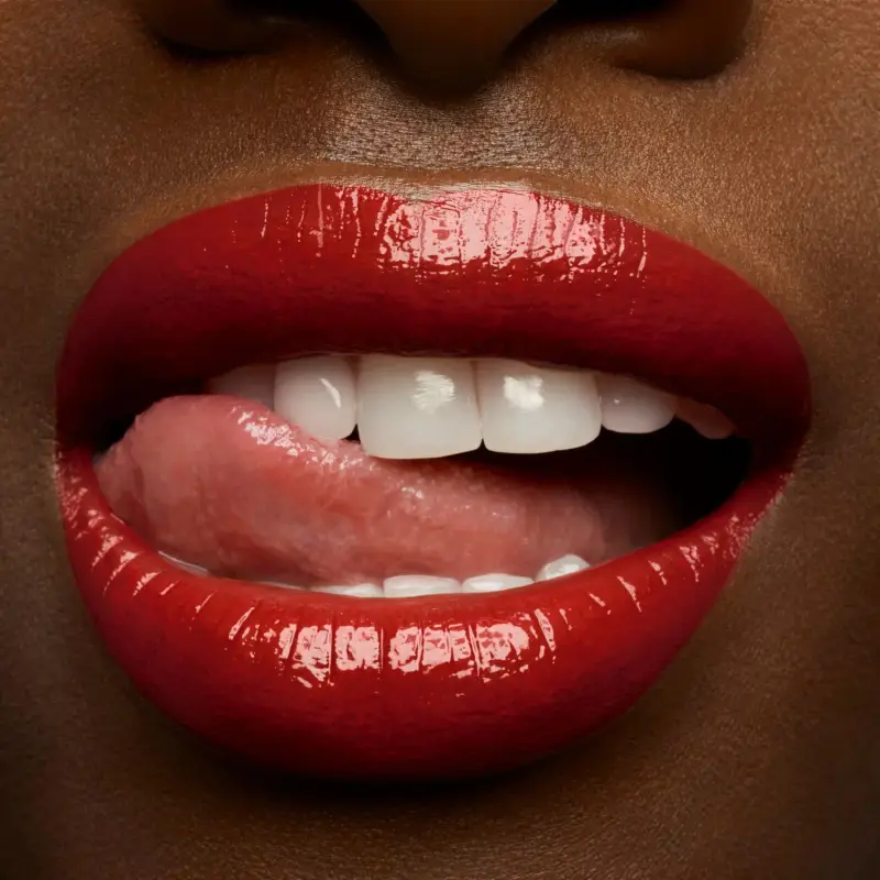 Labbra Rouge Volupté Shine 131 Chili Morocco - Rossetti miniatura 3