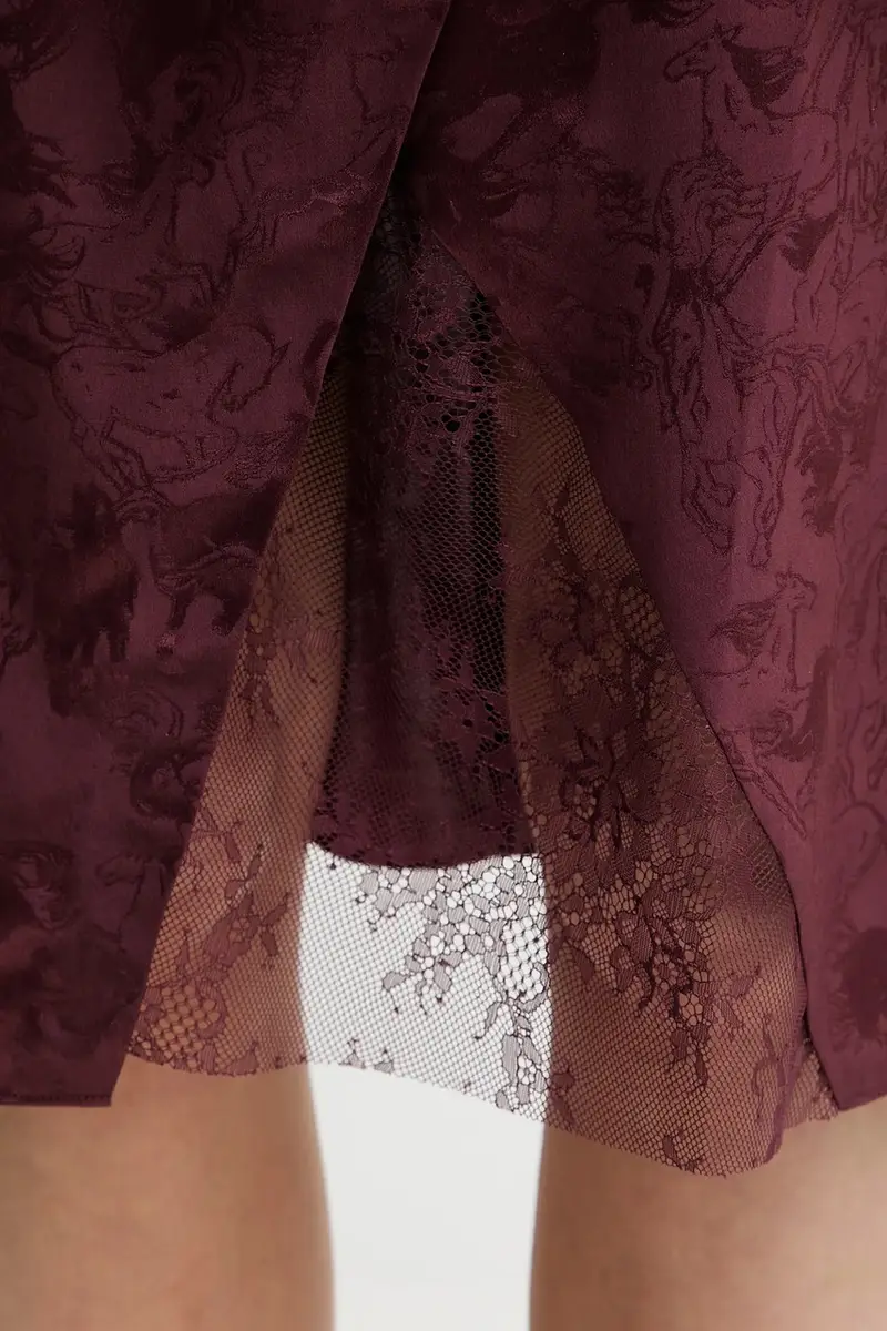 gonna in seta Granata miniatura 4