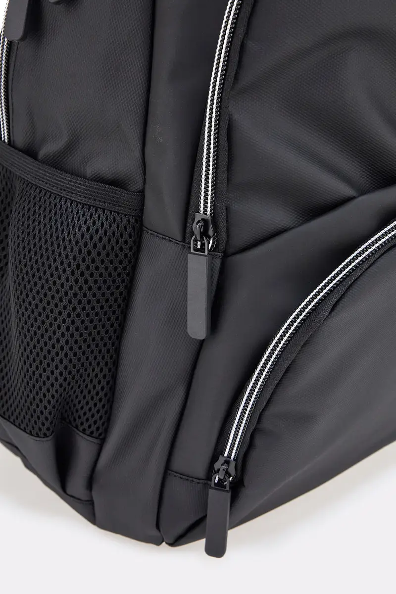 Zaino Porta PC Nero con Zip Indigeno metropolitano 23014 miniatura 3